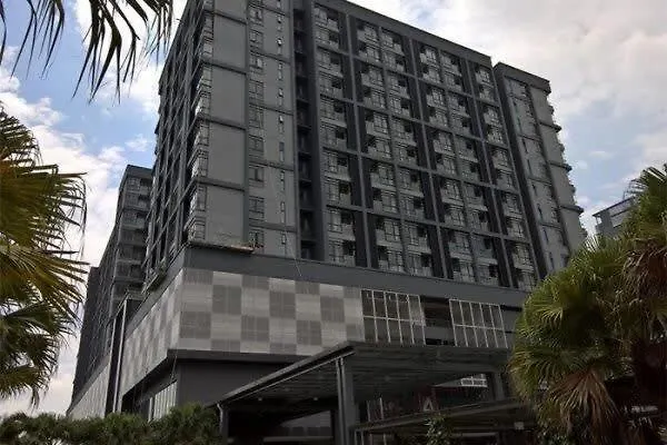 Stylish Utropolis Studio Close To Kdu Free Parking Shah Alam 0*,