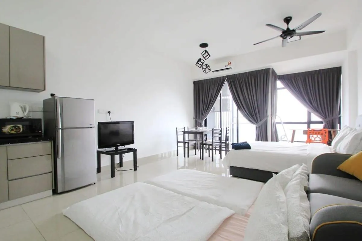 Stylish Utropolis Studio Close To Kdu Free Parking Shah Alam