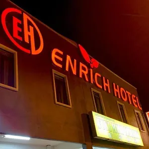 2* Hotel Enrich By Ubook